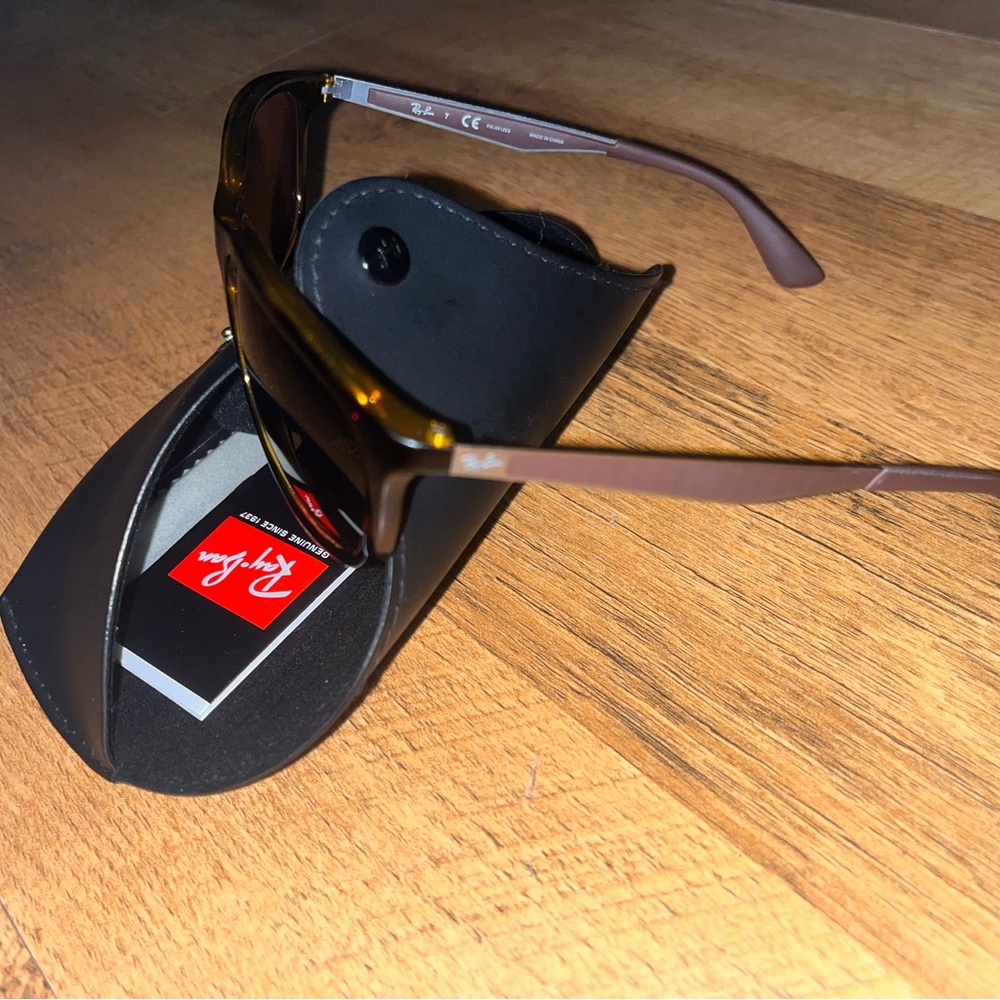 Ray-Ban Brown Sunglasses with Black Case - Picture 6 of 9